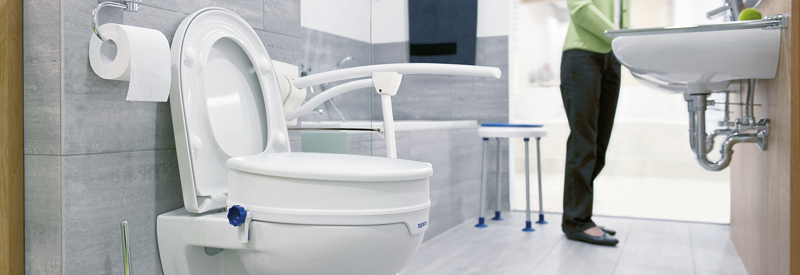 Aquatec 90 Toilet Frame Invacare Ireland